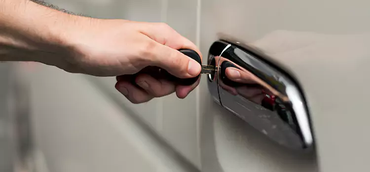 Why Choose Our Auto Locksmith Team in Lexington, MA?